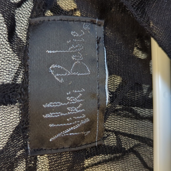 Nikki Babie Long Black Lace OuterTop/Cover-up - Picture 7 of 7